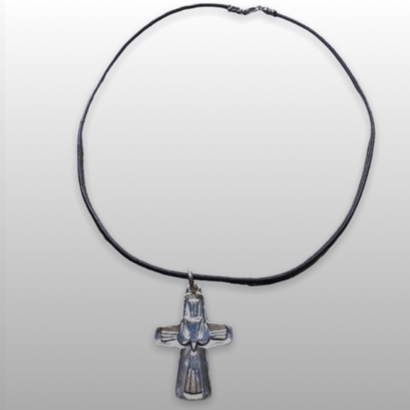 Sterling Handcrafted Cross Leather Cord - Picture 4 of 4